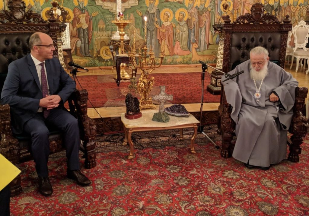 Парубий призвал Илию II помочь украинской церкви обрести независимость от Москвы - кадры