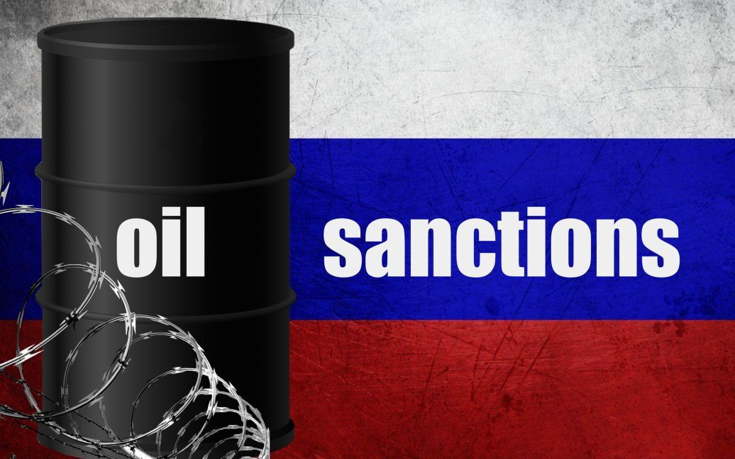 Reuters: на нефтяном эмбарго Россия будет терять как минимум $54 миллиарда долларов в год