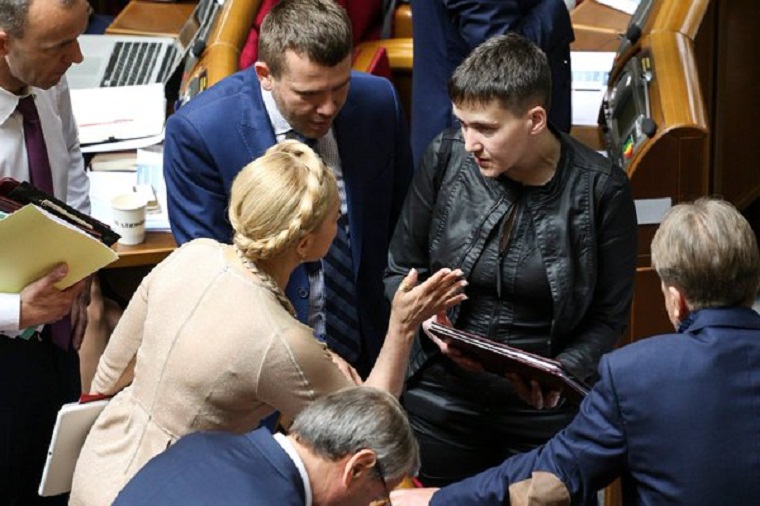 Савченко публично отказалась поддерживать Тимошенко на будущих выборах