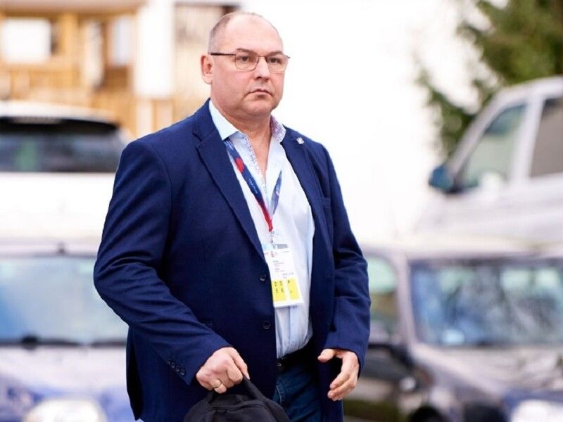 "Представляешь, бомбят!" – тренер хоккейной сборной Украины поделился, что сказал россиянину Овечкину
