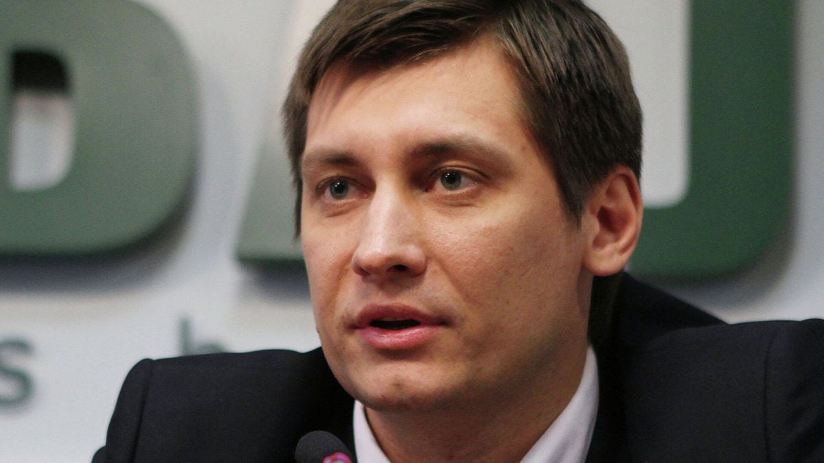 "С лопатой против ленд-лиза?" – Дмитрий Гудков выразил мнение по поводу всеобщей мобилизации в РФ