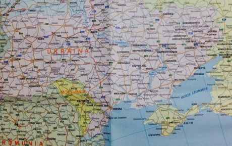 Польское издательство напечатало карту с "российским" Крымом