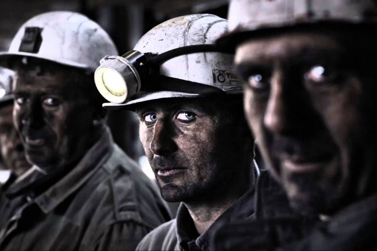 Компания Медведчука обанкротила шахты оккупированной Луганщины: шахтеров увольняют, не выплатив зарплат