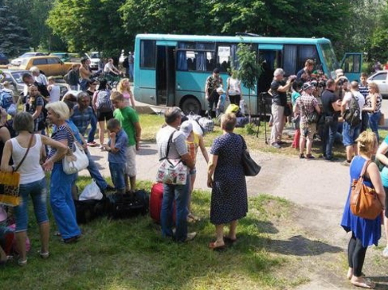 В России упростили получение временного убежища для беженцев Донбасса