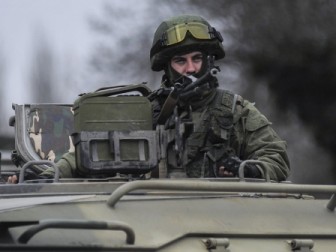 Под Мариновкой украинские военнослужащие уже неделю находятся в окружении ополченцев
