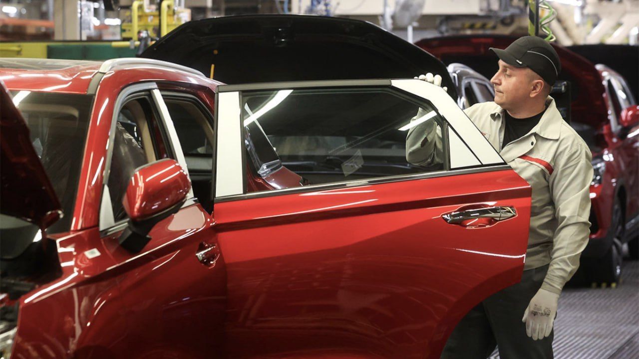 В России владельцы Lada чаще всего меняют свой автомобиль на китайские машины: стали известны причины