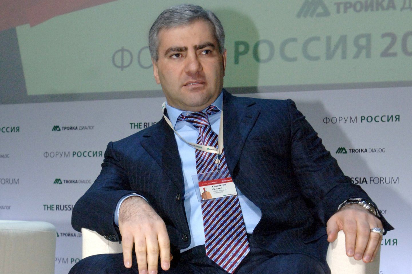 ​Спецназ у ворот олигарха: Пашинян ударил по кремлевскому клану в Армении