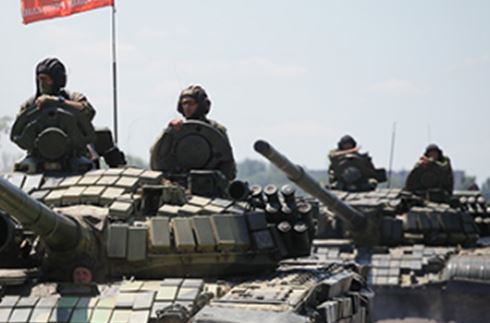 Боевики готовятся к сильной атаке, в "ДНР" переброшены российские танки: ситуация в Донецке и Луганске в хронике онлайн
