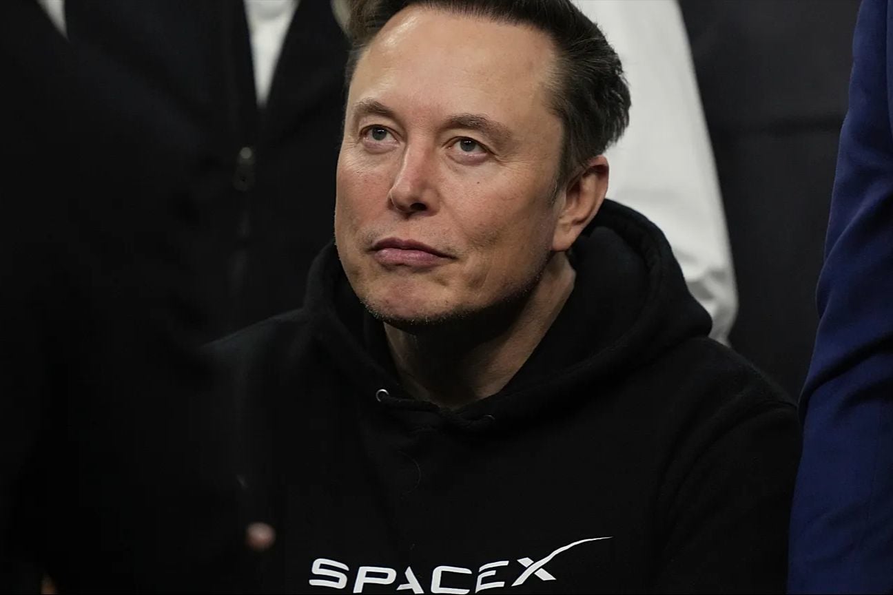 Путін заговорив про "тісний контакт" з Маском на тлі обмежень України Starlink
