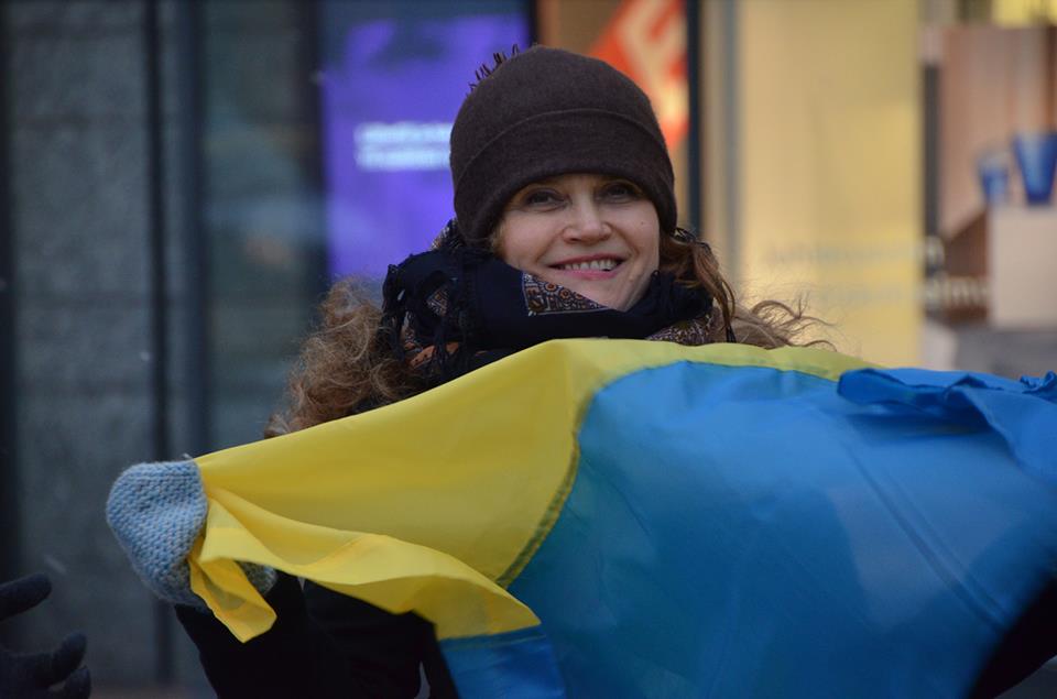Украинская диаспора в Финляндии провела флешмоб в поддержку Авдеевки