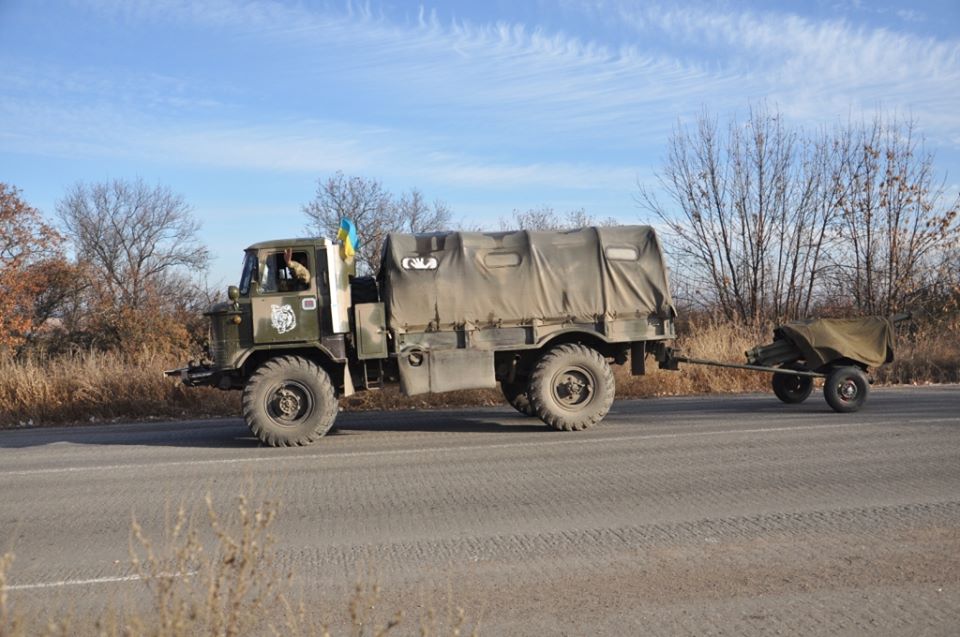 Сводки АТО: бойцы ВСУ ​завершили отвод техники калибром 82-мм на Донецком направлении 