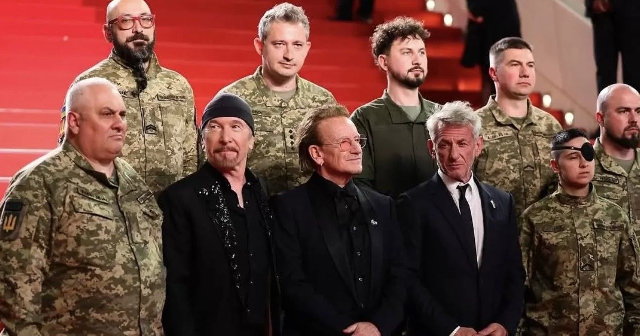 "Шон Пенн привез друзей с передовой", – украинские военные в компании Боно и других звезд сорвали овации в Каннах