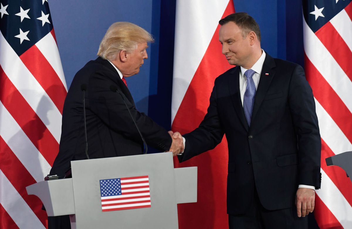 Америка окончательно решила помочь Польше в вероятной войне с РФ: в Вашингтоне дали добро на продажу Варшаве тяжелого вооружения