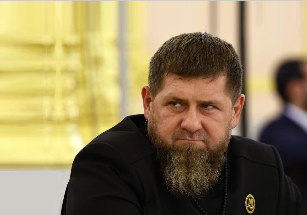 Состояние Кадырова ухудшилось: росСМИ узнали, что произошло на "Прямой линии"