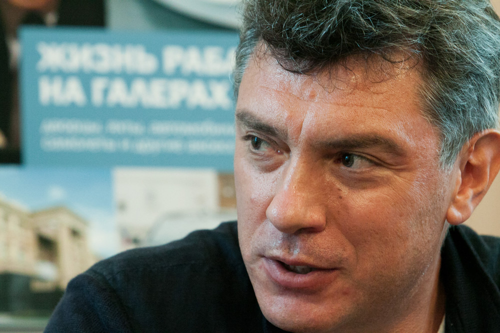 Немцов предложил программу выхода России из кризиса: прекращение войны в Украине, ставка на средний класс и отставка Путина