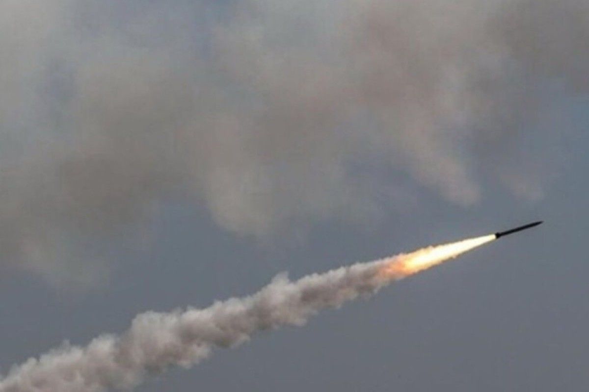 Армия Путина бомбит Россию: ракета, летевшая в Украину, рухнула в Волгоградской области