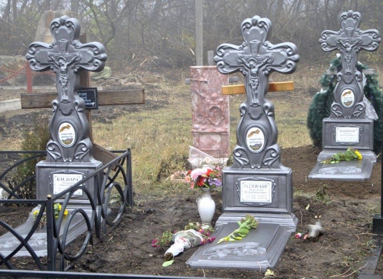 В Луганске ввели новые "традиции" похорон из-за нищеты: житель рассказал о смерти в оккупации