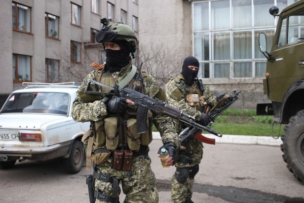 Соцсети: боевики в Донецке от безделья разворовывают все, что осталось без присмотра