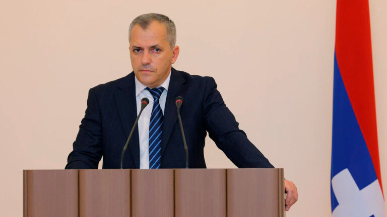 У Карабасі заявили про повну ліквідацію проєкту "НКР": чиновники фейкової "республіки" позбавляються посад