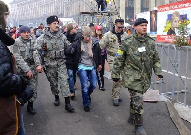 Самооборона Майдана восстановит патрулирование крупных городов из-за угроз терактов