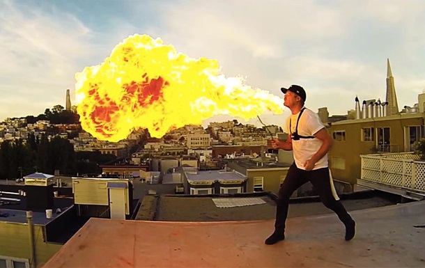 Американский фотограф показал, как мог бы выглядеть известный спецэффект с огнем в фильме "Матрица" 