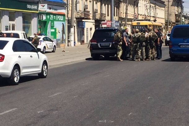 ​В Одессе схвачен преступник, захвативший заложниц в "Готивочке": громкие подробности