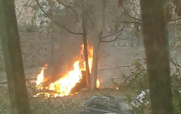 ​В Днепропетровске взорвался автомобиль новоизбранного народного депутата
