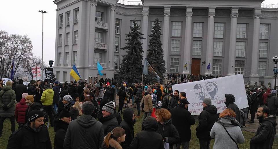 Прокуратура столицы "заступится" за архитекторов, подозреваемых в поджоге здания, принадлежащего УПЦ МП