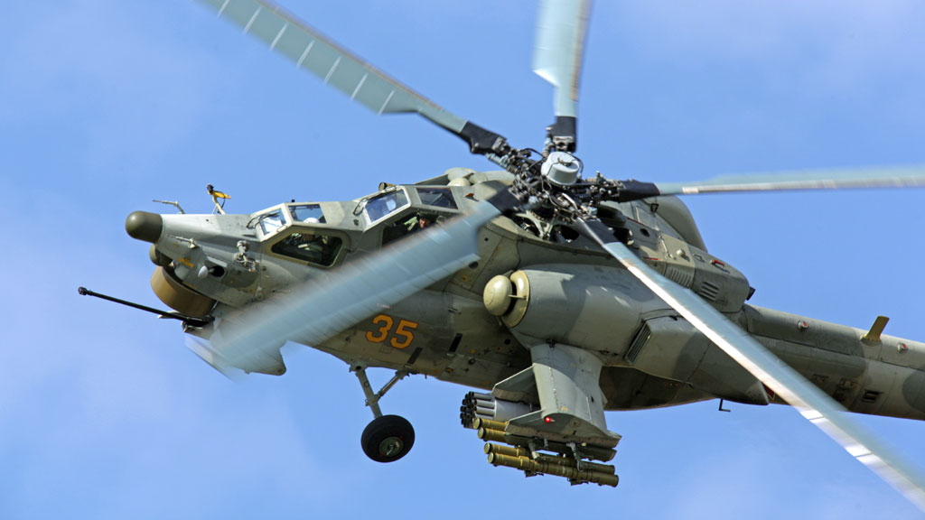 ​Российский вертолет с офицерами ВС РФ рухнул под Хамой - подробности