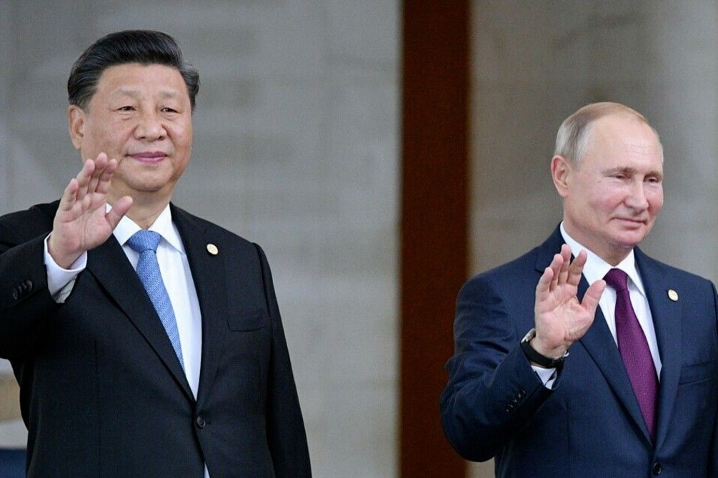 ​"Си сливает Путина", – Латынина указала на фатальную ошибку диктатора