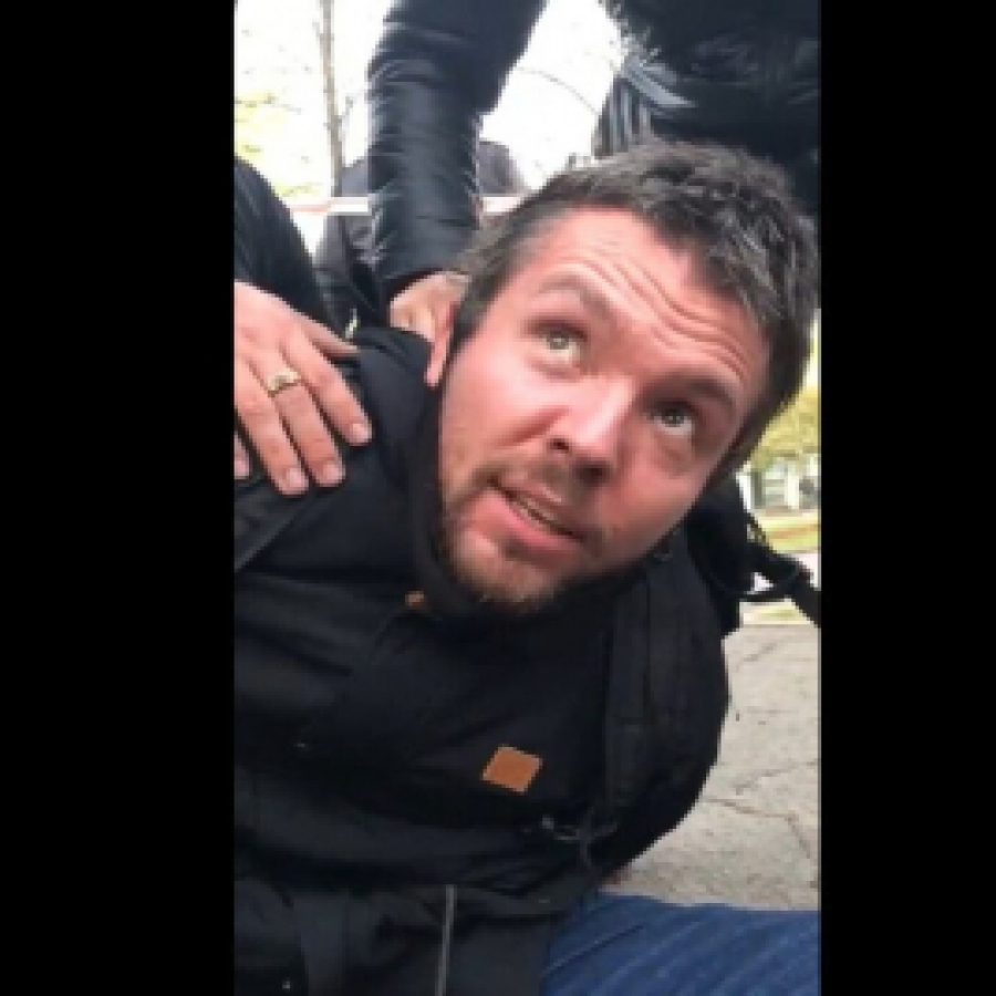 Женщина, потерявшая во время массового убийства в Кривом Роге мужа и сына: "Я вымаливала этого ребенка 8 лет"