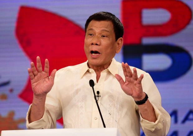"Ссориться с Обамой? Да он же самый сильный в мире!" - президент Филиппин Дутерте испугался и стремительно принес свои извинения США