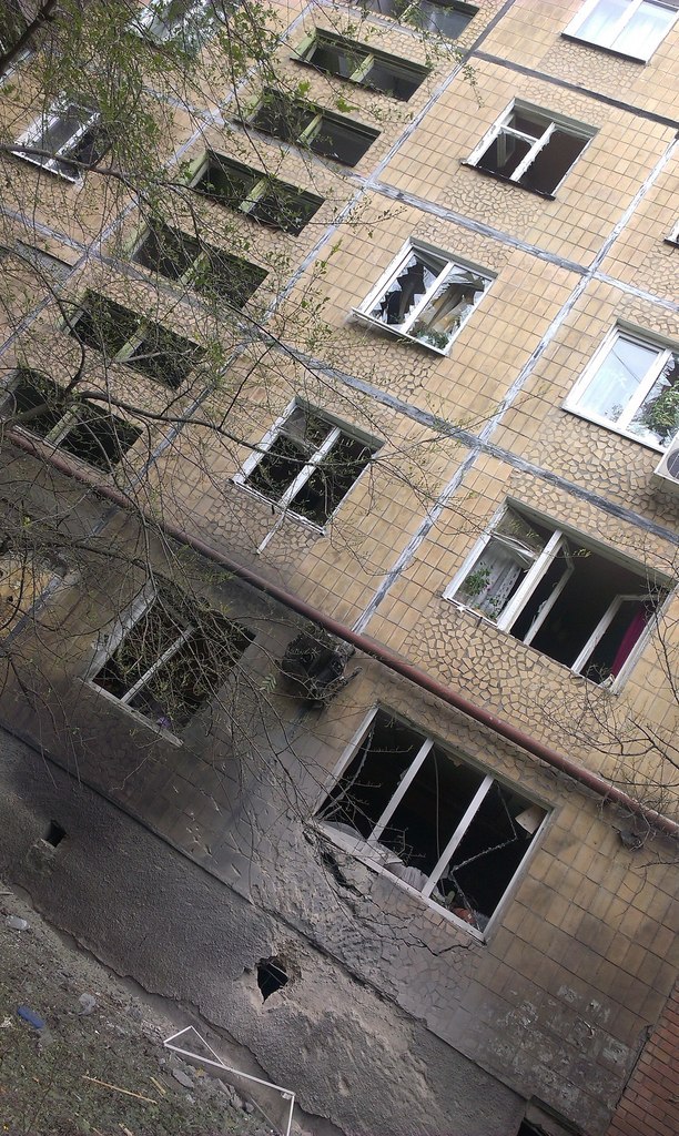 Как выглядит микрорайон Азотный в Донецке после обстрела