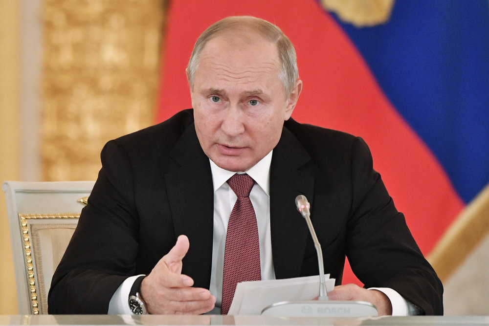 "Дело ведь не в том, что я просто уклоняюсь", - Путин нашел предлог не отвечать на телефонные звонки Порошенко