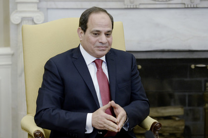 В Египте объявили чрезвычайное положение: президент приказал развернуть войска по всей стране