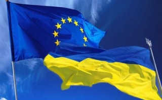 Евросоюз заверил в поддержке поиска политического решения кризиса на востоке Украины
