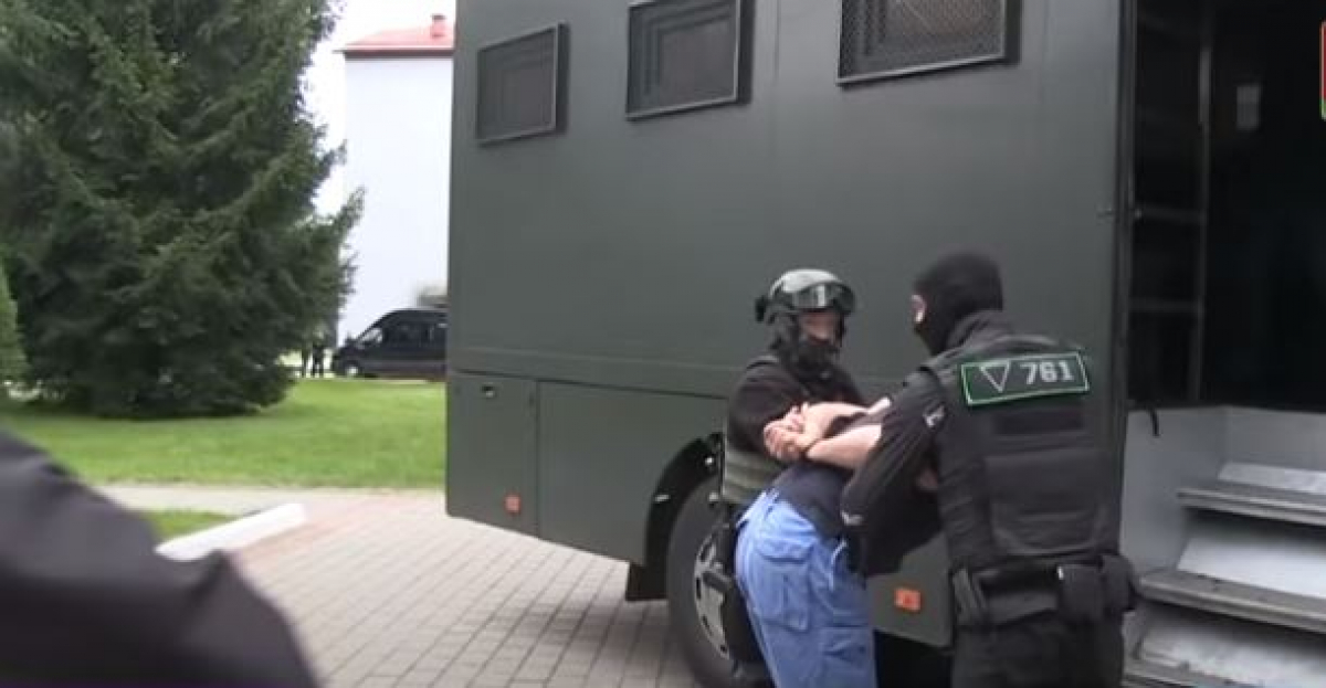 Российских боевиков, задержанных под Минском, требуют передать Украине для суда