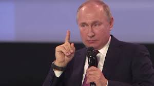 Известная российская журналистка рассказала, сколько еще будет "править" Путин, - видео