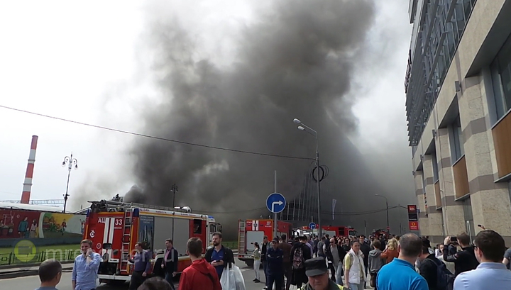 Пожар на Киевском вокзале в Москве: при разборе завалов спасатели обнаружили тела  погибших людей