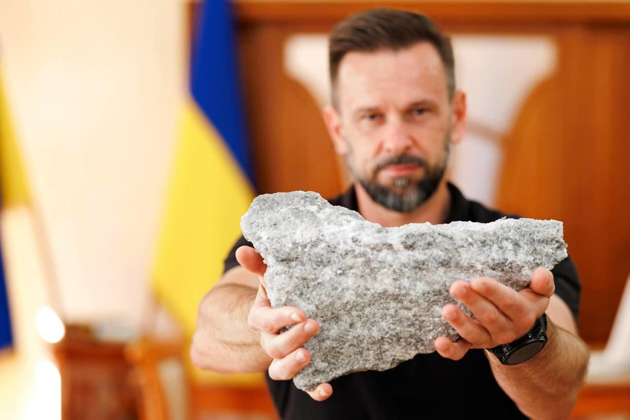Альтернатива бахмутській: на Західній Україні видобули першу сіль із нового родовища