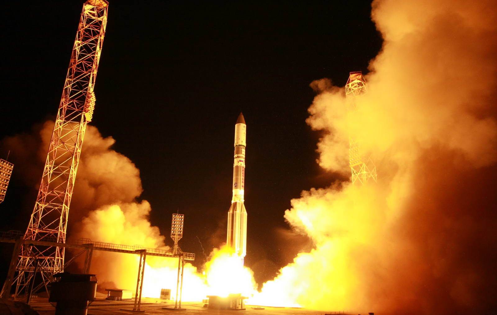 Старт миссии ExoMars: с космодрома "Байконура" запустили ракету-носитель "Протон-М" 