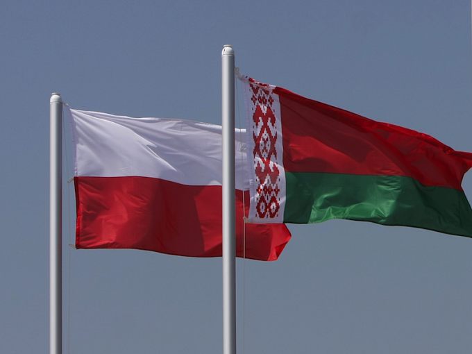 Варшава требует от Лукашенко освободить журналистов: в Польше возмущены действиями официального Минска