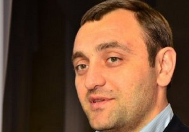 ​Во Франции арестован главарь “титушек” Саркисян, организовывавший убийства активистов Майдана, - подробности
