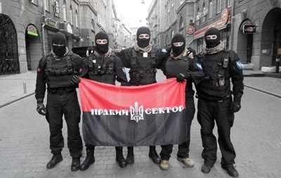Правый Сектор начинает бойкот "Рошена" и пророчит Порошенко судьбу Януковича