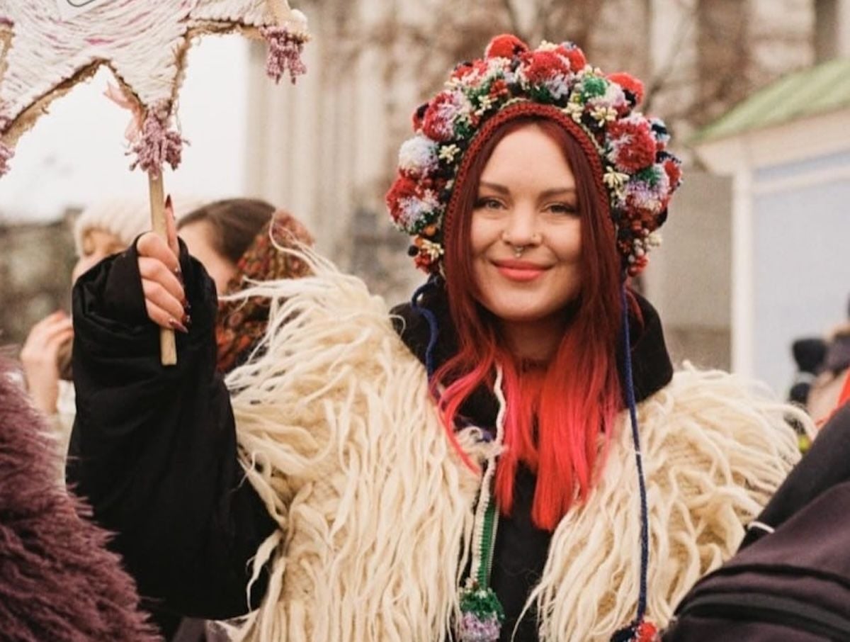 Популярная певица из России подала документы на украинское гражданство