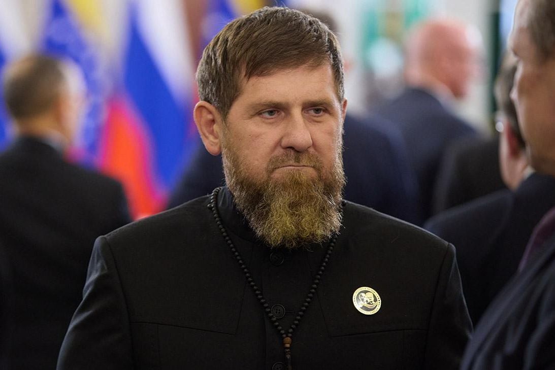 ​Кадырову все хуже: ходит с мочеприемником и уже отстранен от управления Чечней – росСМИ