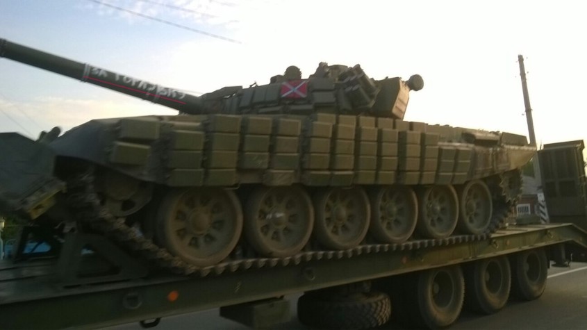 РФ готовит наступление, на Донбасс переброшена крупная партия танков: ситуация в Донецке и Луганске в хронике онлайн