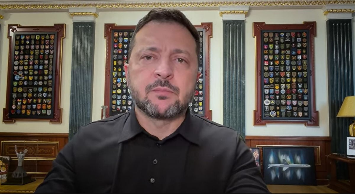 Зеленский отреагировал на "позорную" перестрелку между некоторыми подразделениями СБУ и ГУР в Киеве
