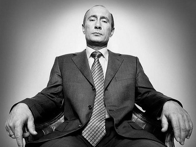 Путин перешел в стадию саморазрушения: политолог объяснил, почему россиянам не следует ждать реформ при нынешнем президенте