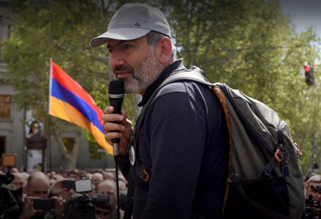 ​“Не арестовали”, - полиция рассказала, что сделала с ключевой фигурой протестов в Армении Пашиняном
